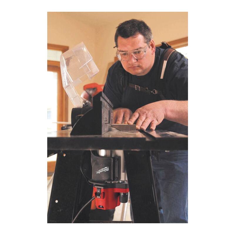 Enrutador Milwaukee de 13 amperes con cable y 2-1/4 pulgadas de potencia máxima EVS BodyGrip - 5616-20
