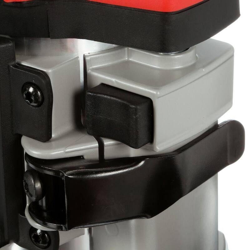 Enrutador Milwaukee de 13 amperes con cable y 2-1/4 pulgadas de potencia máxima EVS BodyGrip - 5616-20