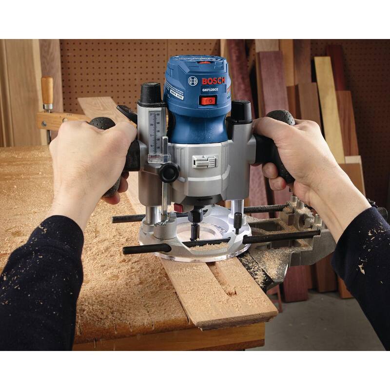 Kit de combo de enrutador de mano Bosch de 1.25 HP con velocidad variable y luces LED - GKF125CEPK
