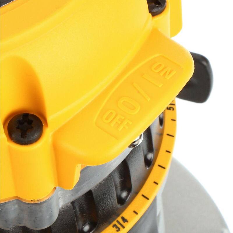 Kit de Combo de Router Fijo / de Inmersión DEWALT de 11 Amperes con Base Fija de 1-3/4 Caballos de Fuerza - DW616PK