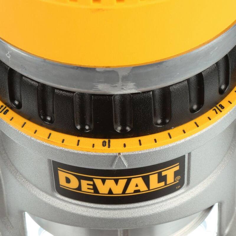 Kit de Combo de Router Fijo / de Inmersión DEWALT de 11 Amperes con Base Fija de 1-3/4 Caballos de Fuerza - DW616PK