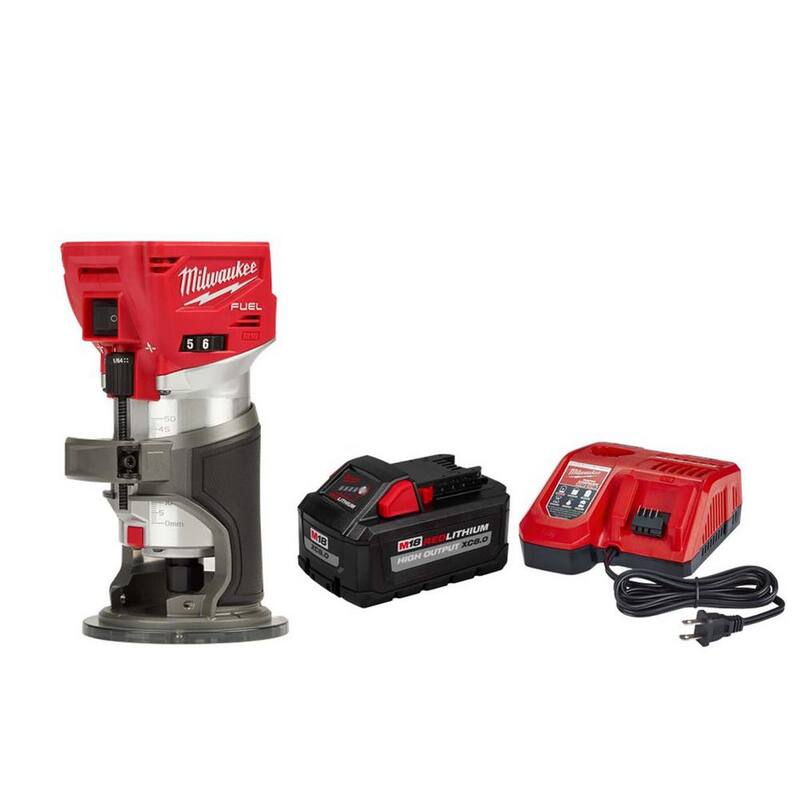 Enrutador compacto inalámbrico Milwaukee M18 FUEL de 18V con tecnología de litio-ion sin escobillas y kit de inicio de 8.0 Ah - 2723-20-48-59-1880