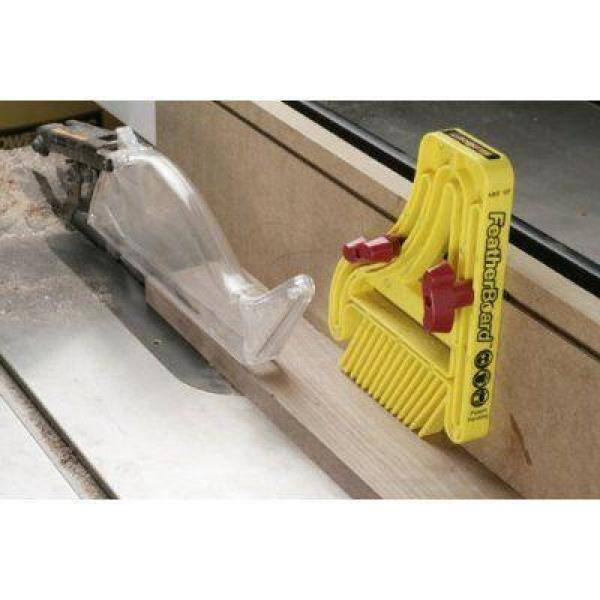 Placa de plumas Milescraft para mesas de enrutador y sierras de mesa - 14060713