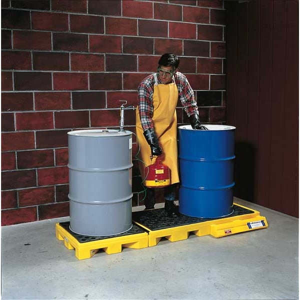 Ultratech Spill Deck, 121 gal Spill Capacity, 5 Drums, 7,500 lb Load Capacity, Polyethylene - 2333