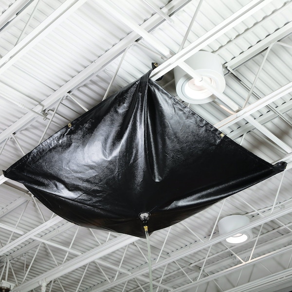 Pig PIG Magnetic Roof Leak Diverter Tarp Black 5' L x 5' W - TLS1999-BK