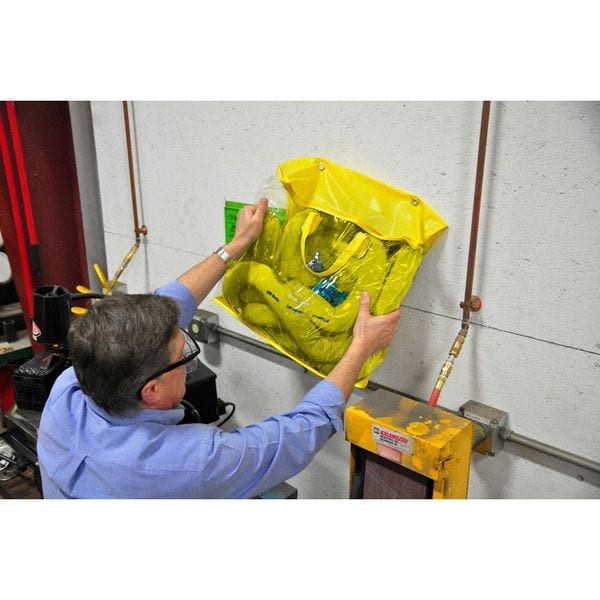 Spilfyter Spill Kit, 5 gal Volume Absorbed per Kit, 5 gal Capacity, Bag, Yellow, 27 - 2053BG