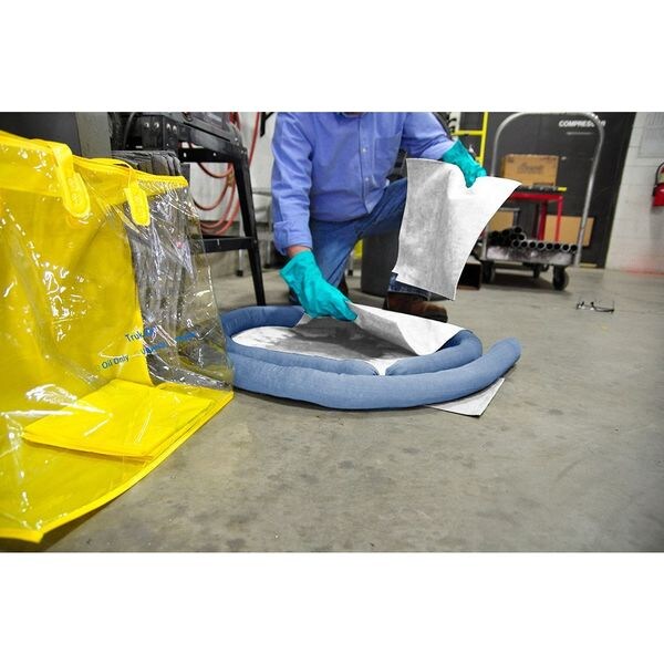 Spilfyter Spill Kit, 5 gal Volume Absorbed per Kit, 5 gal Capacity, Bag, Blue, 27 - 3053BG