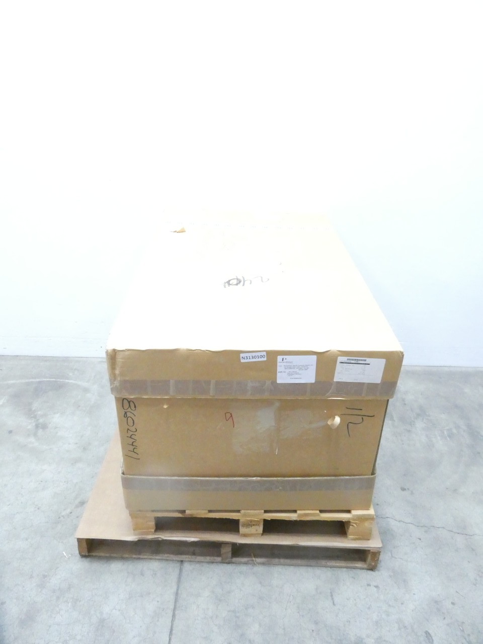 PERKIN ELMER N3130100 TITAN MPS MICROWAVE TEST EQUIPMENT