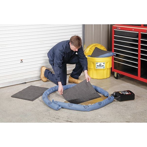 Pig Spill Kit, 15 gal Volume Absorbed per Kit, 20 gal Capacity, Drum, Yellow, 71 - 45305