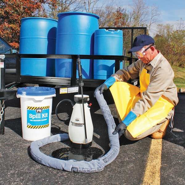 Pig Spill Kit, 4 gal Volume Absorbed per Kit, 6 1/2 gal Capacity, Bucket, Black, 25 - KIT620