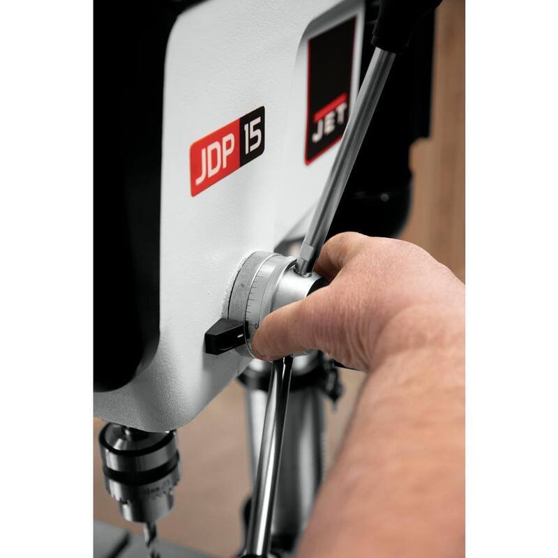 Prensa de taladro de banco Jet de 3/4 HP y 15 pulgadas con luz de trabajo LED, 16 velocidades, 115 voltios, JDP-15B - 716200