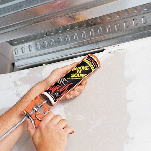 Sti Smoke and Acoustical Caulk, 20 oz., White - SNS120W