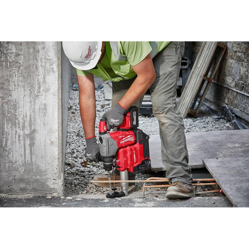 Milwaukee M18 HammerVac inalámbrico de 18 voltios de iones de litio con filtro HEPA para aspiración de polvo de 1-1/8 pulgadas (sólo herramienta) - 2915-DE