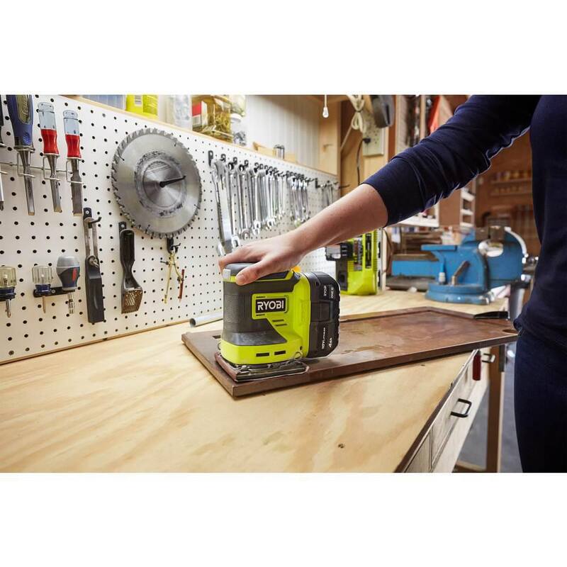 RYOBI ONE+ 18V Kit de Combos Inalámbrico de 2 Herramientas con Lijadora de Hoja de 1/4 y Lijadora de Acabado Corner Cat (Solo Herramientas) - PCL401B-PCL416B