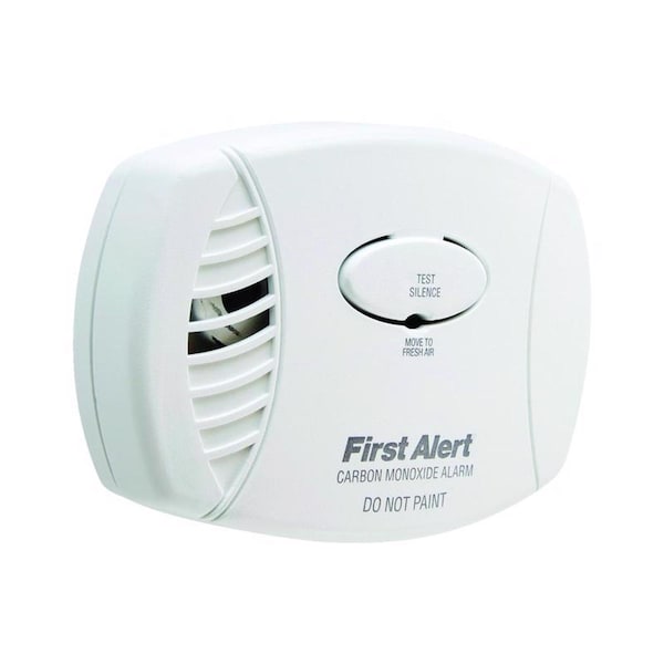 First Alert First Alert Plug-In w/Battery Back-up Electrochemical Carbon Monoxide Detector - 1039734