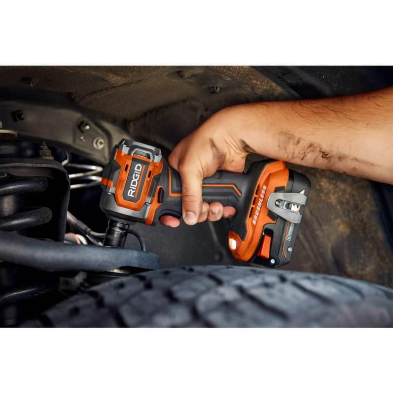 Juego de llave de impacto combo inalámbrica sin escobillas de 18V Subcompact de RIDGID con batería de 2.0 Ah y cargador - R96213SBN