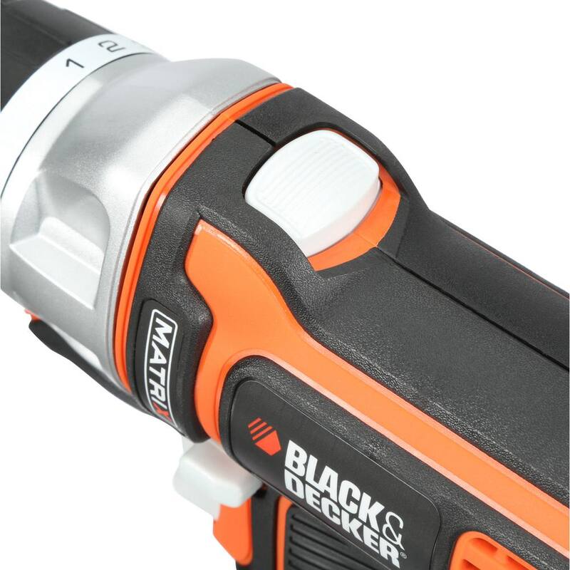 BLACK+DECKER 20V Max Lithium-Ion Cordless Matrix 6 Tool Combo Kit with Storage Case - BDCDMT1206KITC

Kit combinado inalámbrico BLACK+DECKER de 20V Max con batería de litio y 6 herramientas Matrix, con estuche de almacenamiento - BDCDMT1206KITC