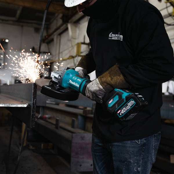 Makita XGT Brushless 7"/9" Grinder Ki, 40V max - GAG10M1