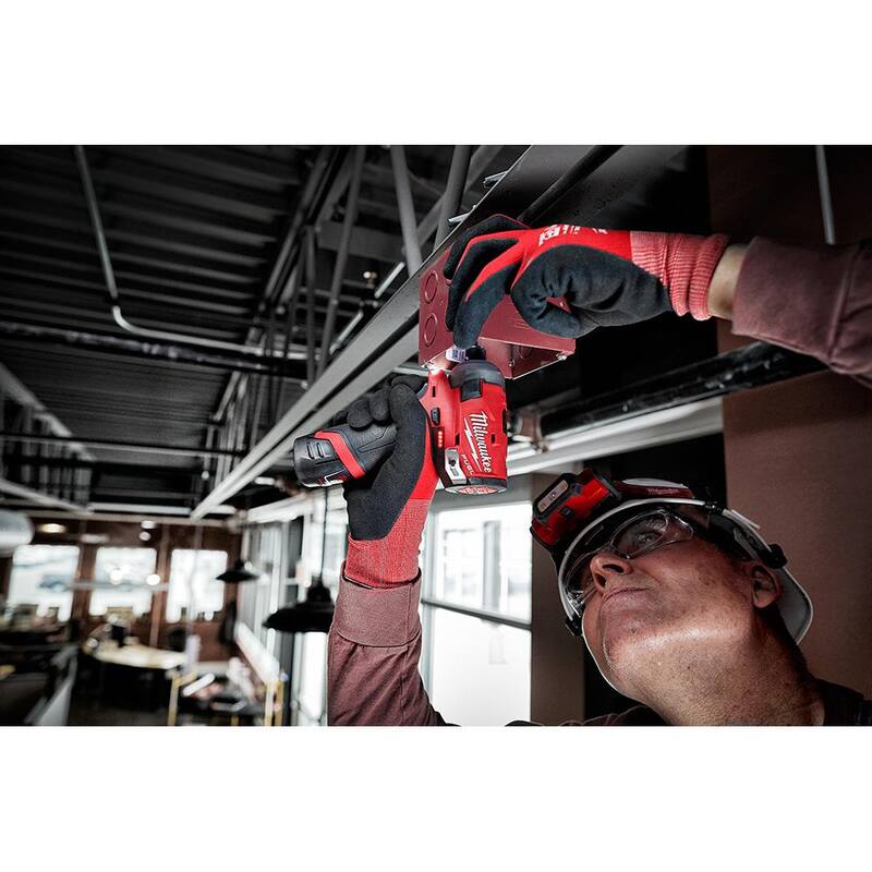 Milwaukee M12 FUEL SURGE 12V Impact Driver Compact Kit con batería de 2.0 Ah - 2551-22-48-11-2420