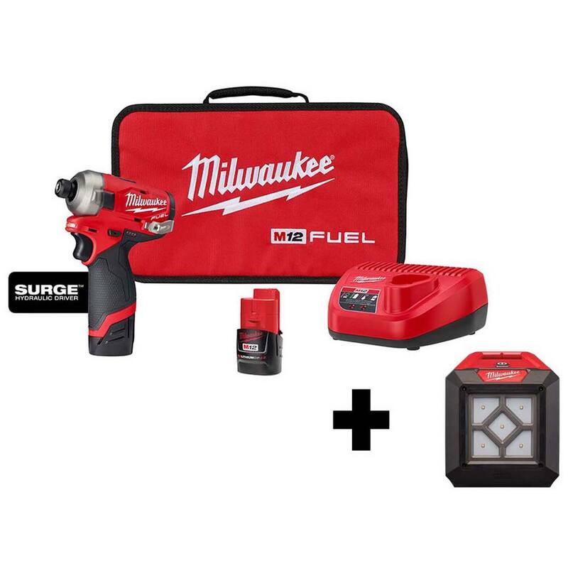 Milwaukee M12 FUEL SURGE 12V Lithium-Ion Brushless Cordless 1/4 in. Hex Impact Driver Compact Kit with M12 Flood Light - 2551-22-2364-20

Kit compacto de destornillador de impacto sin escobillas Milwaukee M12 FUEL SURGE de 12V con batería de iones de litio 1/4 de pulgada y luz de inundación M12 - 2551-22-2364-20