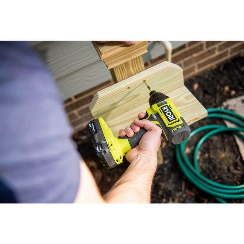 RYOBI ONE+ 18V Inalámbrico 1/4 pulgada Kit de  Driver de Impacto con Batería de 1.5 Ah y Cargador - PCL235K1