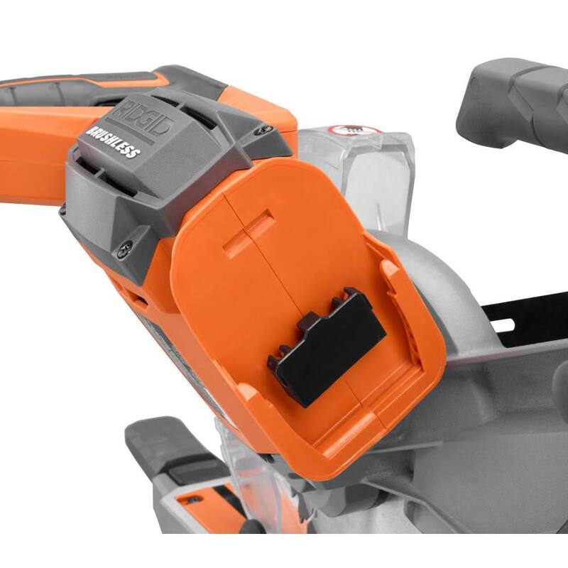 ¡Sierra ingleteadora RIDGID de 18V con kit con (2) baterías de salida máxima de 4.0 Ah y cargador con sierra ingleteadora deslizante de 18V sin escobillas! - AC8609340SB-R48607B