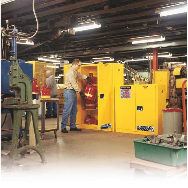 Justrite Flammable Liquid Safety Cabinet, 30 gal, 1 Shelves, Galvanized Steel, 43 in W x 44" H x 18 in D - 893005