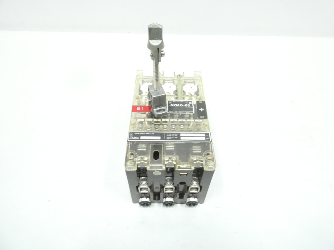 KLOCKNER MOELLER NZM6B-63/ZM6C-60/120 3P 63A AMP 600V-AC MOLDED CASE CIRCUIT BREAKER