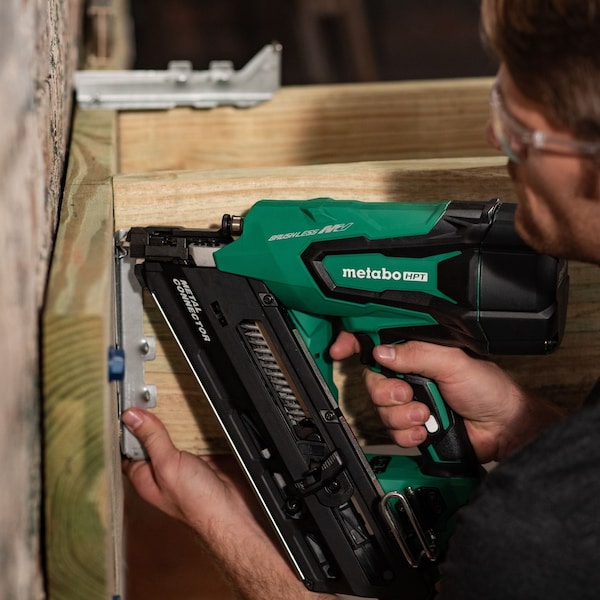 Metabo Hpt 36V MV Cordless Brushless Metal Connector Nailer Kit - NR3665DAM