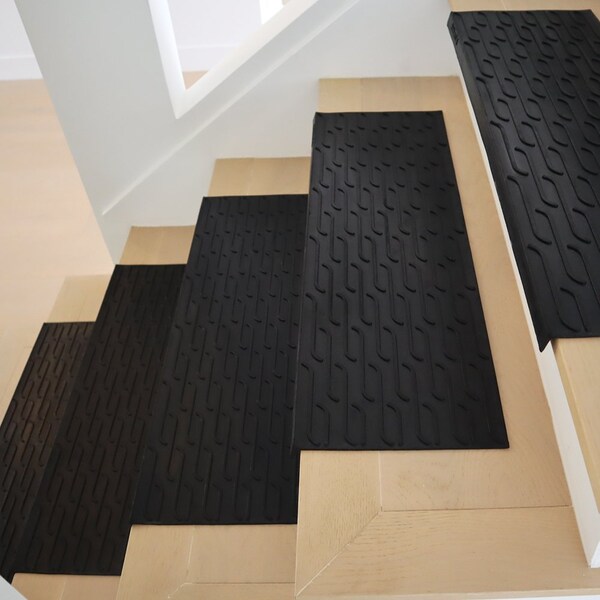 Rubber-Cal Rubber Black, 9.75 in W x 29.13 in L, 0.13 in Thick - 10-104-023-6PK