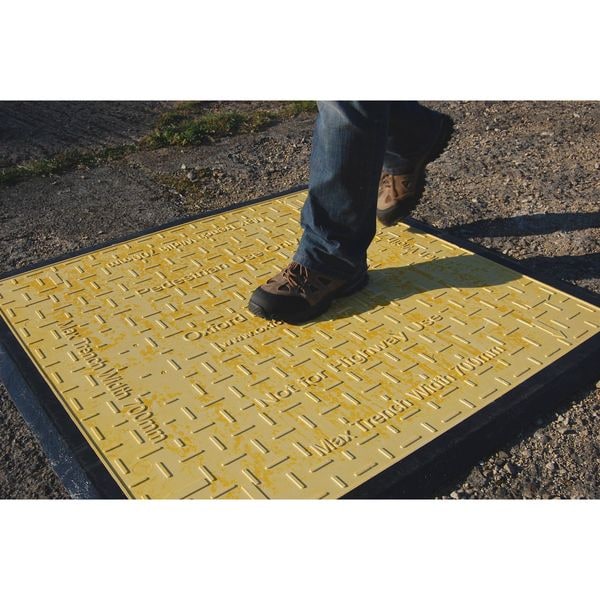 Zoro Select Pedestrian Trench Cover Fiberglass Yellow, 44.3 in W x 44.3 in L, 0.7 in Thick - CSP-TCPED-Y