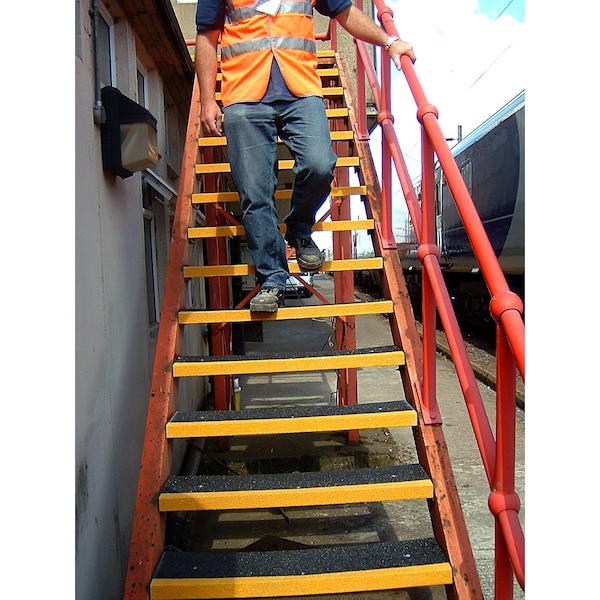 Safestep Fiberglass Reinforced Plastic Anti-Slip Step Covers, 36'' x 10'' Medium Grit - 292461