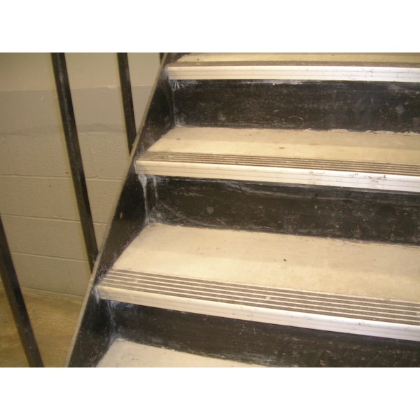 Supergrit 3" Stair Nosing 4'0" Black-Drilled - 132-BLA4