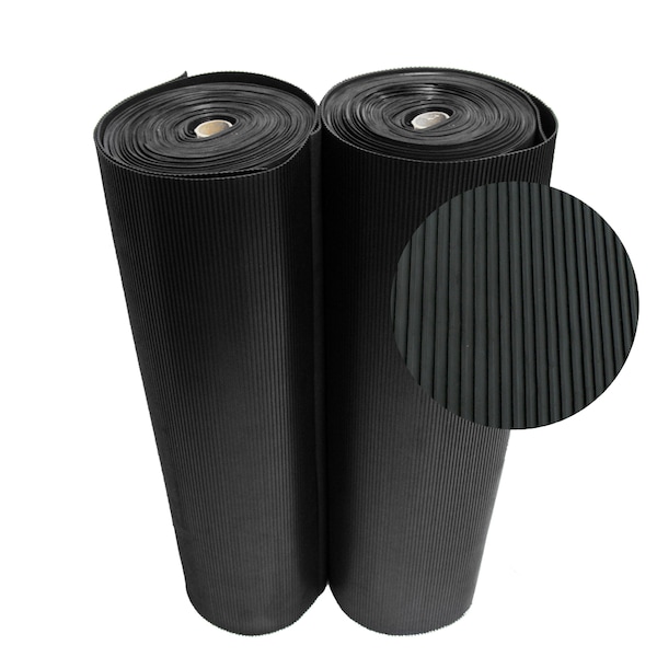 Rubber-Cal "Ramp-Cleat" Non-Slip Outdoor Rubber Mats - 1/8 in x 3 ft x 6 ft Floor Mat - 03_167_W_RC