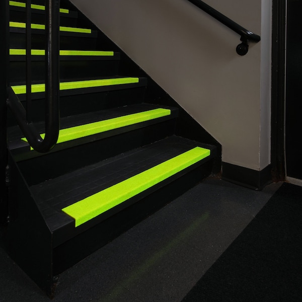 Pig TuffGrit Step Cover w Extra Coarse Grit 3in W x 36in L x 1in H w Adhesive or Mechanical Fasteners - FLM3020-GDY