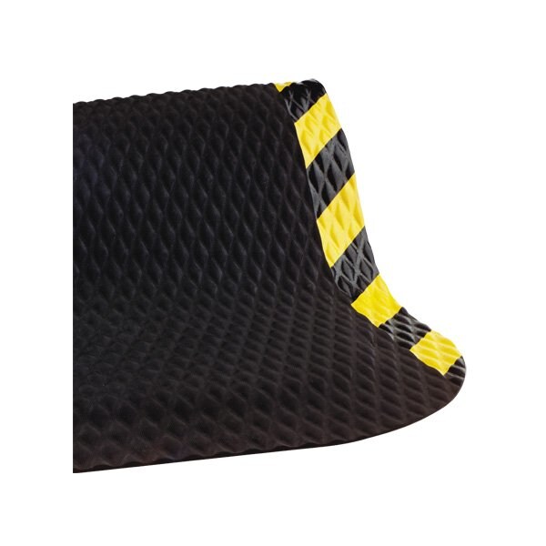 Bsc Preferred 3 x 12' Hog Heaven Nitrile Mats - BUY00444285