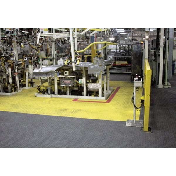 Wearwell Interlocking Antifatigue Mat Tile, PVC, 18 in W x 18 in L, 7/8 in Thick, 10 PK - 562
