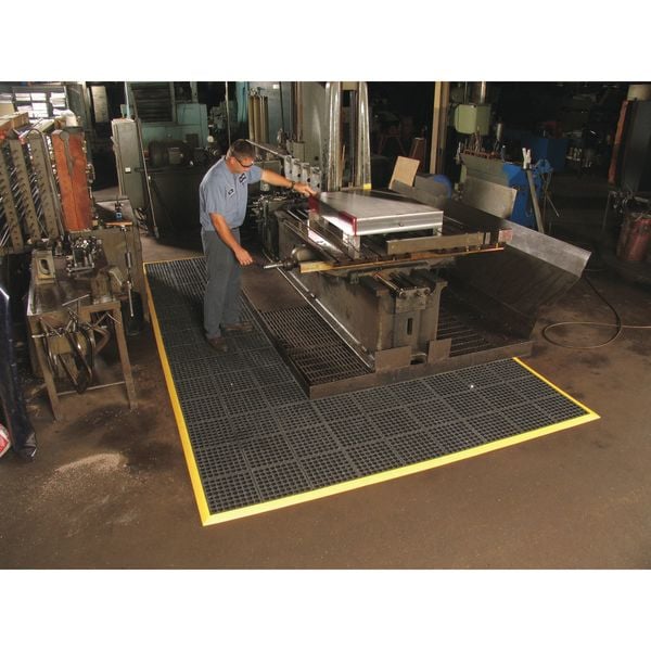Notrax Ramp Edge, Nitrile Rubber, 2 in W x 3 ft L, 3/4 in Thick - 551F0003YL