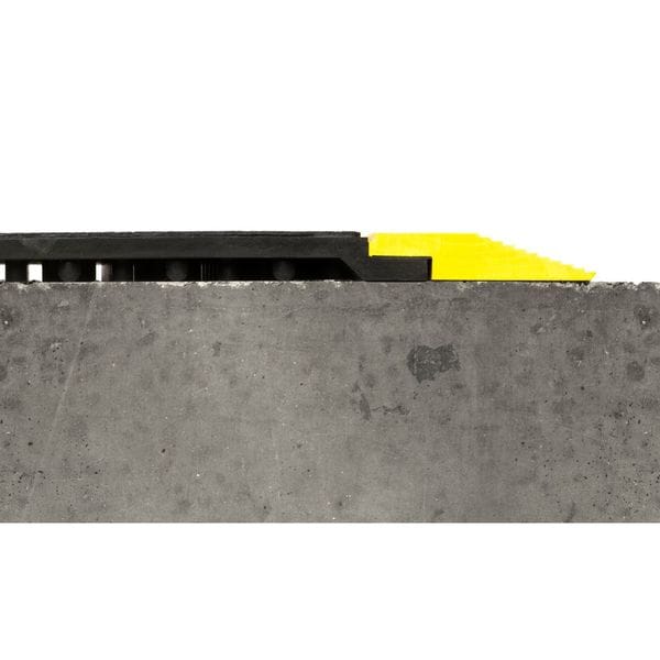Wearwell Ramp Edge, Rubber, 3 in W x 3 ft 3 in L, 5/8 in Thick - 572