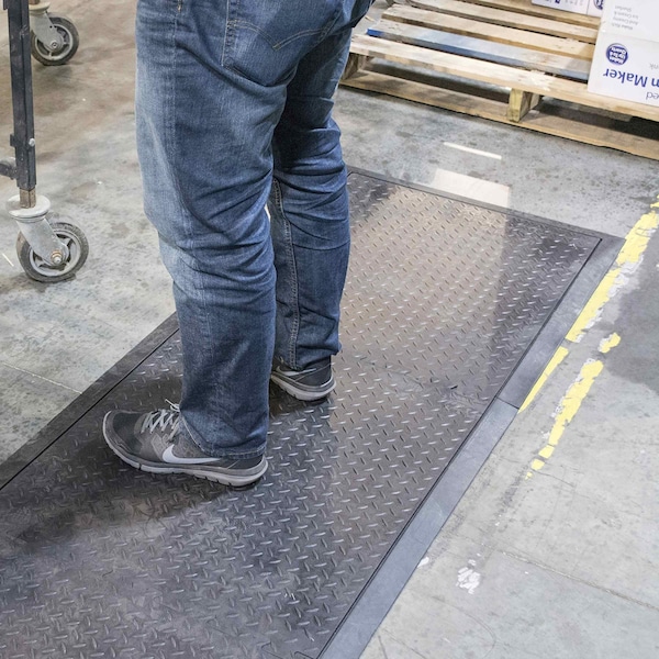 Amerihome Antifatigue Mat, 31 in L x 28 in W, 0.5 in Thickness, Rubber, Black - 27077088410