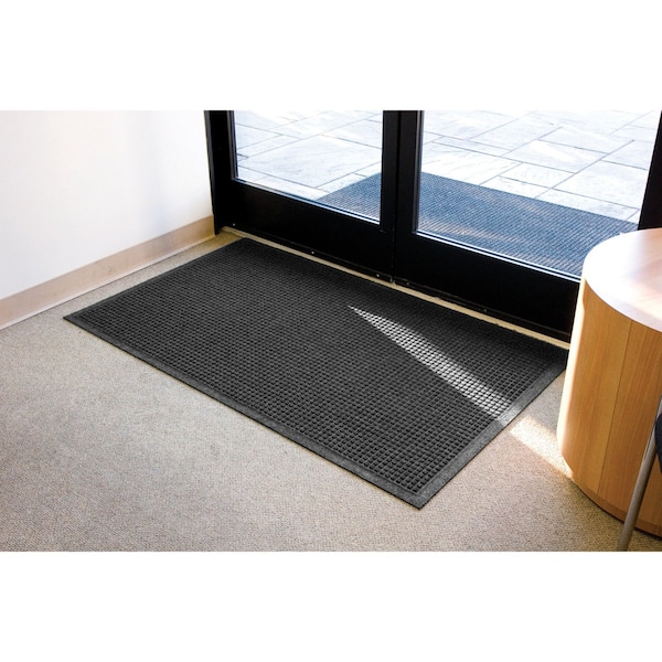 Genuine Joe Ecoguard Indoor Wiper Floor Mats, Charcoal Gray, 36 in W x 60 in L - GJO58936
