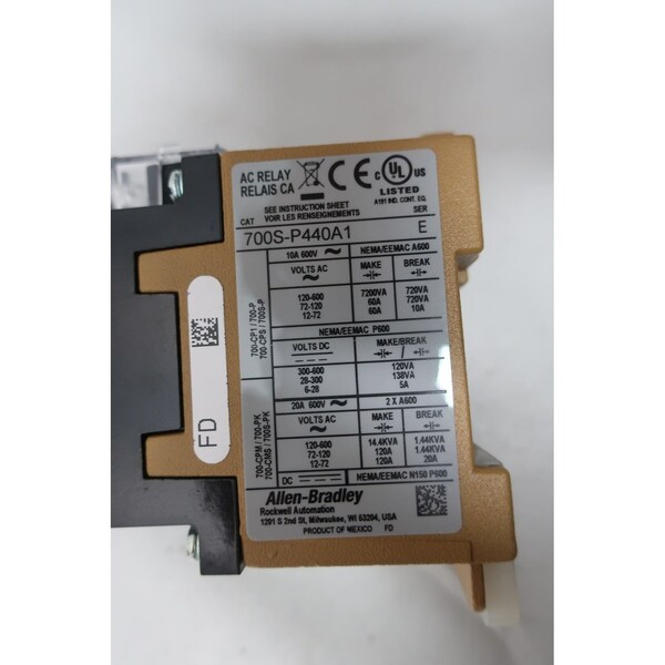 Allen Bradley RELÉ DE CONTROL 700S-P440A1 120V-AC - 700S-P440A1
