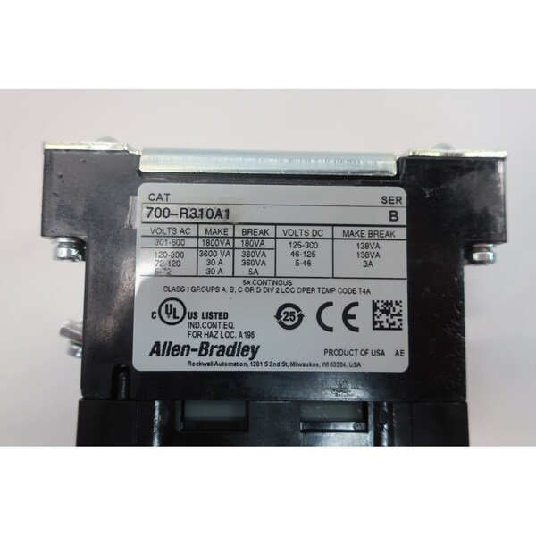 Relevador de control Allen Bradley 115-120V CA - 700-R310A1