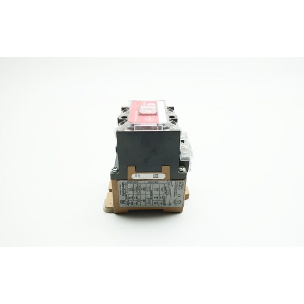 Relevador de Control de Seguridad Allen Bradley 230-240V CA - 700S-P220A2