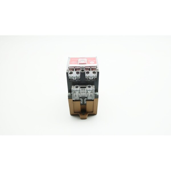 Relevador de Control de Seguridad Allen Bradley 230-240V CA - 700S-P220A2