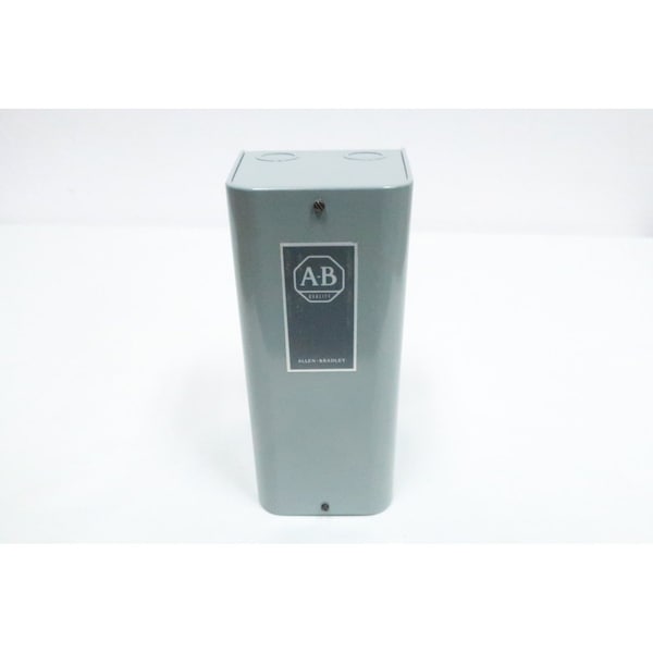 Relevador de control de CC Allen Bradley 115-125V-DC - 700DC-NM401Z1