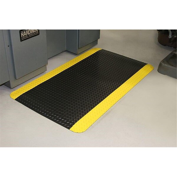 Durablue Durable  36 x 60 in. Diamond-Dek Sponge Anti-Fatigue Mat, Solid Black - 442S35SBK