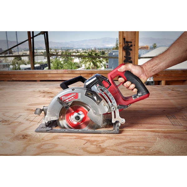 Milwaukee Tool M18 FUEL 7-1/4 in. Rear Handle Circular Saw Kit - 2830-21HD