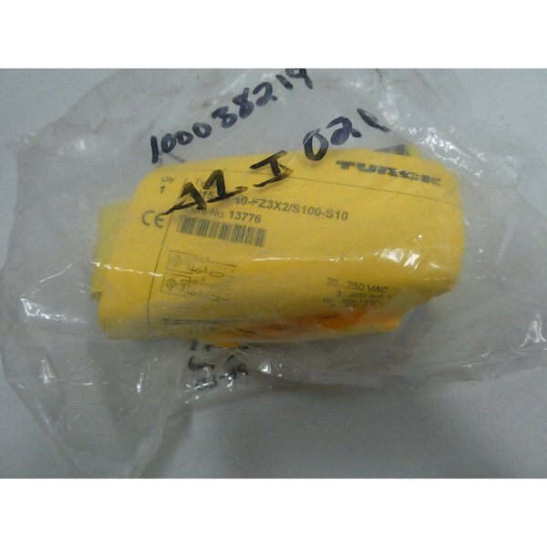 Turck SENSOR DE PROXIMIDAD 20-250V-AC 10-300V-DC - BI15-CP40-FZ3X2/S100-S10
