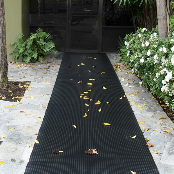 Rubber-Cal Composite-Rib Floor Mat, 1/8 in thick, Black - 03-167-CO-P
